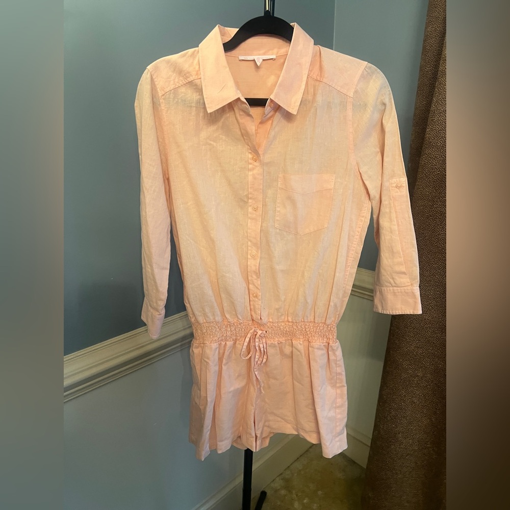Victoria's Secret‎ Blush Pink Collared size 6 short romper roll up sleeves